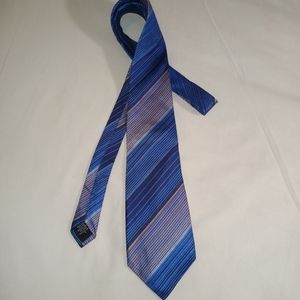 GEOFFREY BEENE - stripes blue & silver (100% silk)